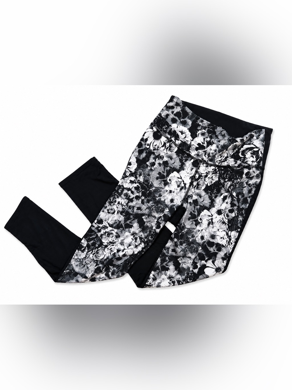 GAP Black & White Floral Print Crop Leggings